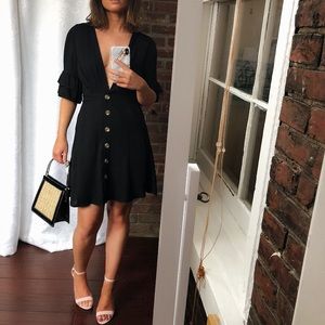 🆕Harlow Black Deep V Button Down Midi Dress